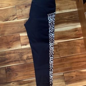 Zyia leggings